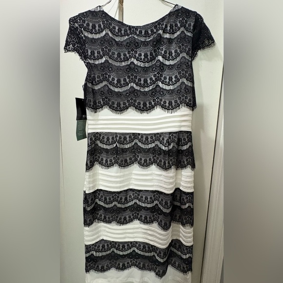Melrose and Market Dresses & Skirts - Elegant Black and White Lace Dress​